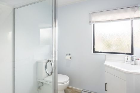 Photo of property in 22a Kiwi Road, Raumati Beach, Paraparaumu, 5032