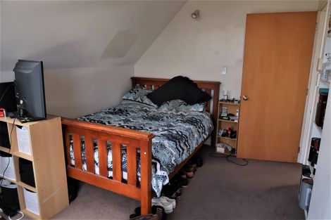 Photo of property in 13a Upper Lewisville Terrace, Thorndon, Wellington, 6011