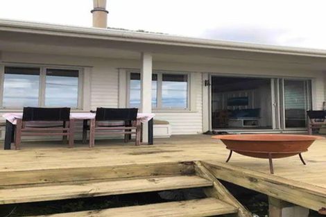 Photo of property in 38 The Parade, Paekakariki, 5034