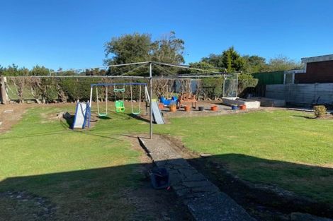 Photo of property in 49 Collingwood Street, Eltham, 4322