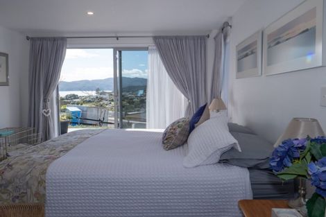 Photo of property in 14 Lori Lane, Coopers Beach, 0420