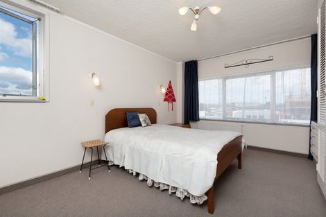 Photo of property in Elizabeth Height Apartments, 8 Elizabeth Street, Tauranga, 3110
