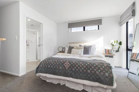 Photo of property in 52a Clarkin Road, Fairfield, Hamilton, 3214