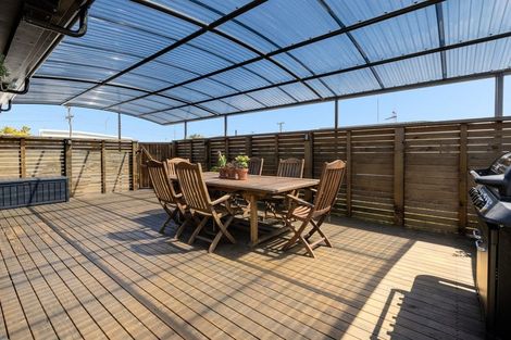 Photo of property in 2/419 Maunganui Road, Mount Maunganui, 3116