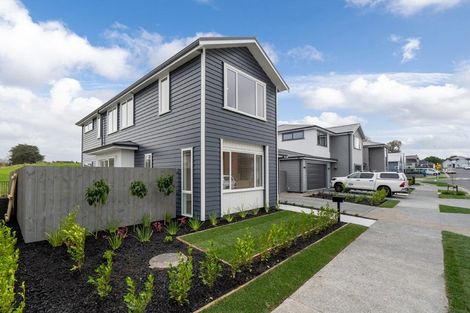 Photo of property in 20 Oyster Drive, Whenuapai, Auckland, 0618