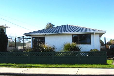 Photo of property in 15 Fraser Street, Waikiwi, Invercargill, 9810