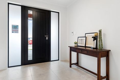 Photo of property in 11 Sydney Place, Flagstaff, Hamilton, 3210