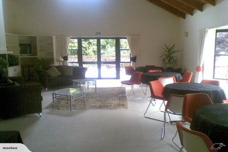 Photo of property in 97 Avenue North Road, Levin, 5510