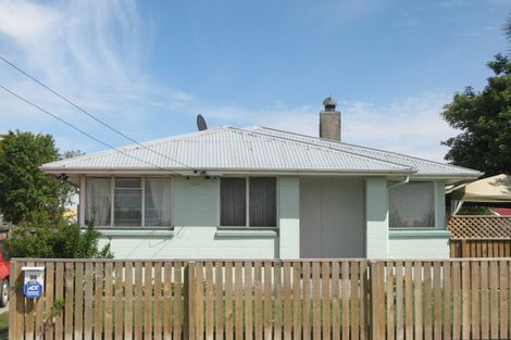 Photo of property in 36 Momorangi Crescent, Redwood, Christchurch, 8051