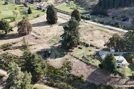 Photo of property in 1172 Lake Hawea-albert Town Road, Albert Town, Wanaka, 9382