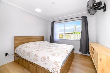 Photo of property in 4/8 Onslow Road, Papakura, 2110