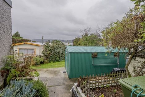 Photo of property in 47 Bluegum Road, Paraparaumu Beach, Paraparaumu, 5032