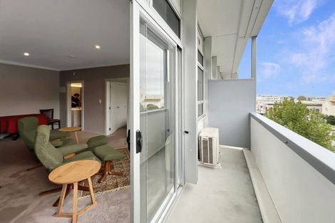 Photo of property in Mclean Towers, 3i/3 Shakespeare Road, Napier South, Napier, 4110