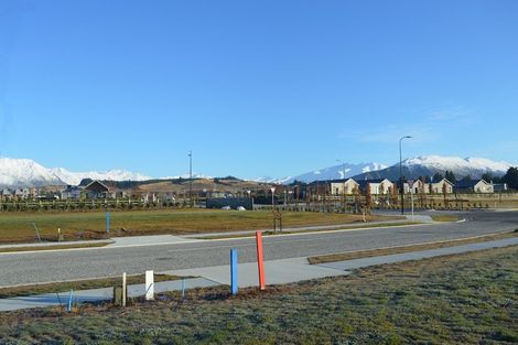 Photo of property in 34 Pounamu Avenue, Albert Town, Wanaka, 9305