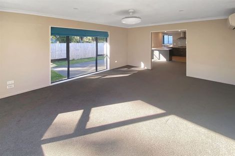 Photo of property in 2/2 Gates Lane, Woolston, Christchurch, 8023