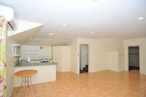 Photo of property in 2/4 Sheldon Street, Woolston, Christchurch, 8023