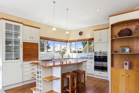 Photo of property in 28 Plateau Heights, Mount Maunganui, 3116