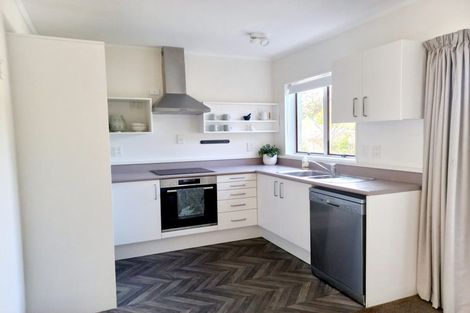 Photo of property in 36 Halswater Drive, Churton Park, Wellington, 6037