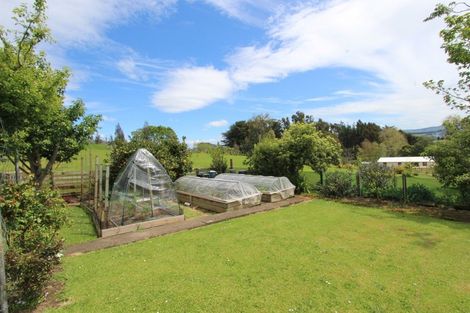 Photo of property in 54 Tiraumea Road, Pahiatua, 4981