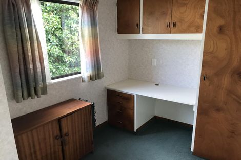 Photo of property in 18a Gledstane Road, Stanmore Bay, Whangaparaoa, 0932