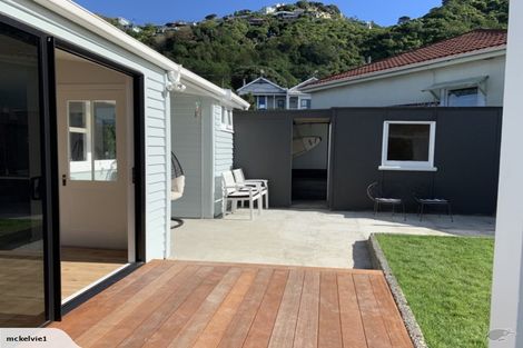 Photo of property in 40 Rua Street, Lyall Bay, Wellington, 6022
