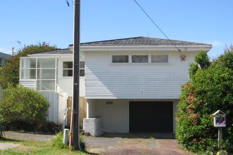 Photo of property in 117 Churchill Road, Rothesay Bay, Auckland, 0630