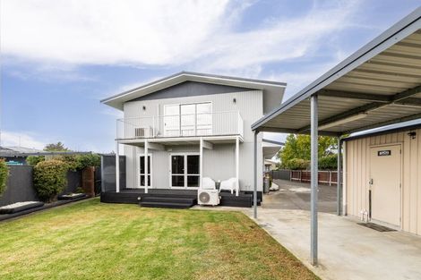 Photo of property in 10 Sutton Avenue, Clive, 4102