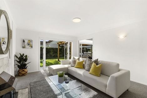 Photo of property in 2/42 Bayswater Avenue, Bayswater, Auckland, 0622