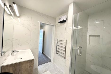 Photo of property in 33 Combat Street, Papakura, 2110