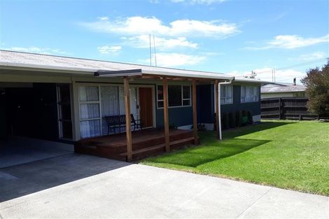 Photo of property in 32 Collie Drive, Pukehangi, Rotorua, 3015