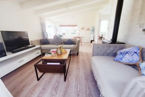 Photo of property in 44 Oriana Avenue, Lynfield, Auckland, 1042