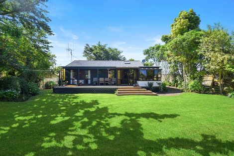 Photo of property in 26 Dalgliesh Avenue, Forest Lake, Hamilton, 3200