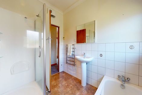 Photo of property in 35 Hannan Street, Levin, 5510