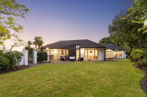 Photo of property in 25 Jasmine Place, Mount Maunganui, 3116