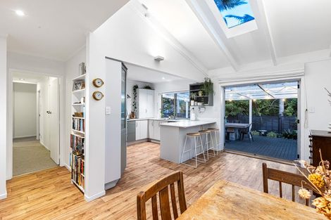 Photo of property in 26 Doment Crescent, Orewa, 0931