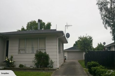 Photo of property in 3 Bryce Place, Kelvin Grove, Palmerston North, 4414
