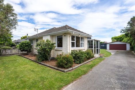 Photo of property in 209 Grimseys Road, Redwood, Christchurch, 8051