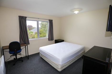 Photo of property in 53 Ilam Road, Upper Riccarton, Christchurch, 8041