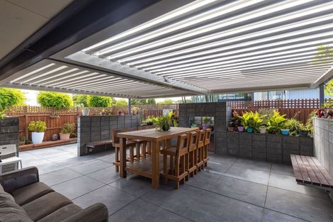 Photo of property in 127 Saint Johns Street, Bromley, Christchurch, 8062