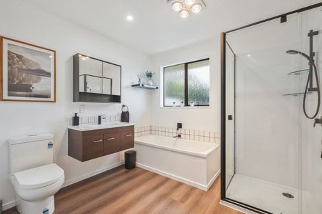 Photo of property in 4a Kinley Street, Rangiora, 7400