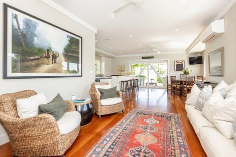 Photo of property in 86 Mchardy Street, Havelock North, 4130