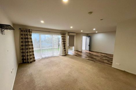 Photo of property in 25 Apple Orchard Way, Sunnyvale, Auckland, 0612