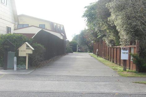 Photo of property in 1212 Louie Street, Parkvale, Hastings, 4122