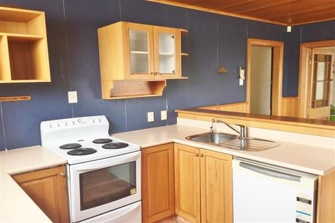 Photo of property in 65 Gonville Avenue, Gonville, Whanganui, 4501