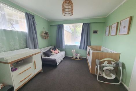 Photo of property in 11a Lowry Crescent, Stokes Valley, Lower Hutt, 5019