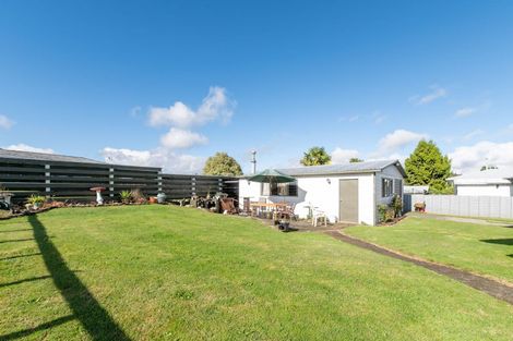 Photo of property in 80 Aotea Crescent, Tokoroa, 3420