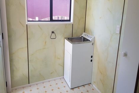 Photo of property in 17 Awanui Drive, Waikanae, 5036