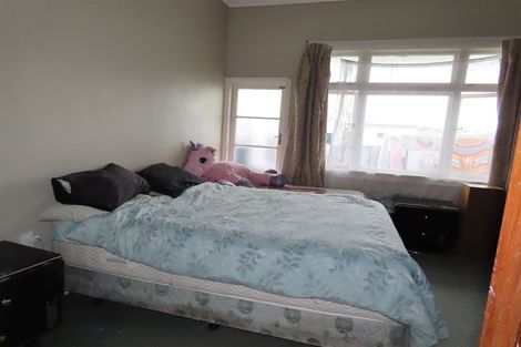 Photo of property in 18 Wilton Street, Levin, 5510