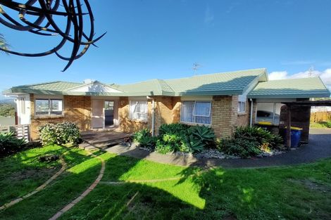 Photo of property in 79 Garton Drive, Massey, Auckland, 0614