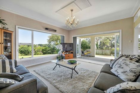 Photo of property in 57 Huatoki Street, Vogeltown, New Plymouth, 4310